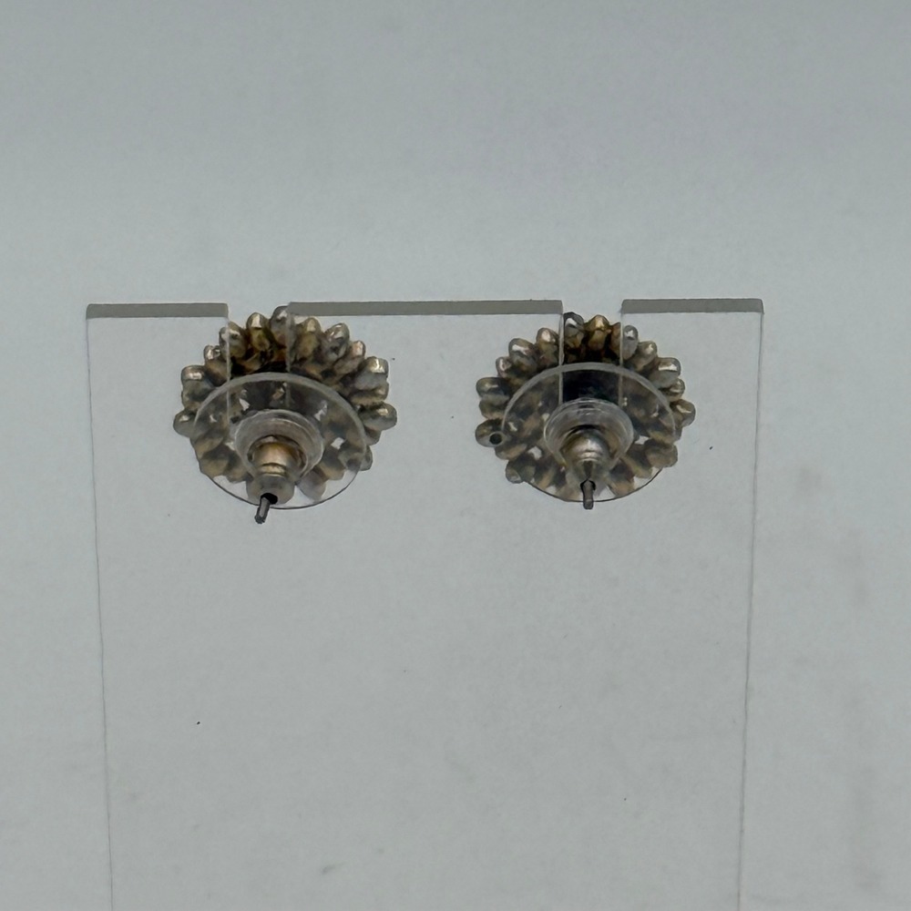 Vintage Gold Tone Rhinestone Flower Stud Earrings Sunburst Floral Cluster Studs - Picture 2 of 4